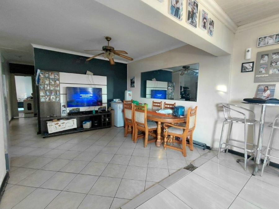 3 Bedroom Property for Sale in Broadlands Village Western Cape